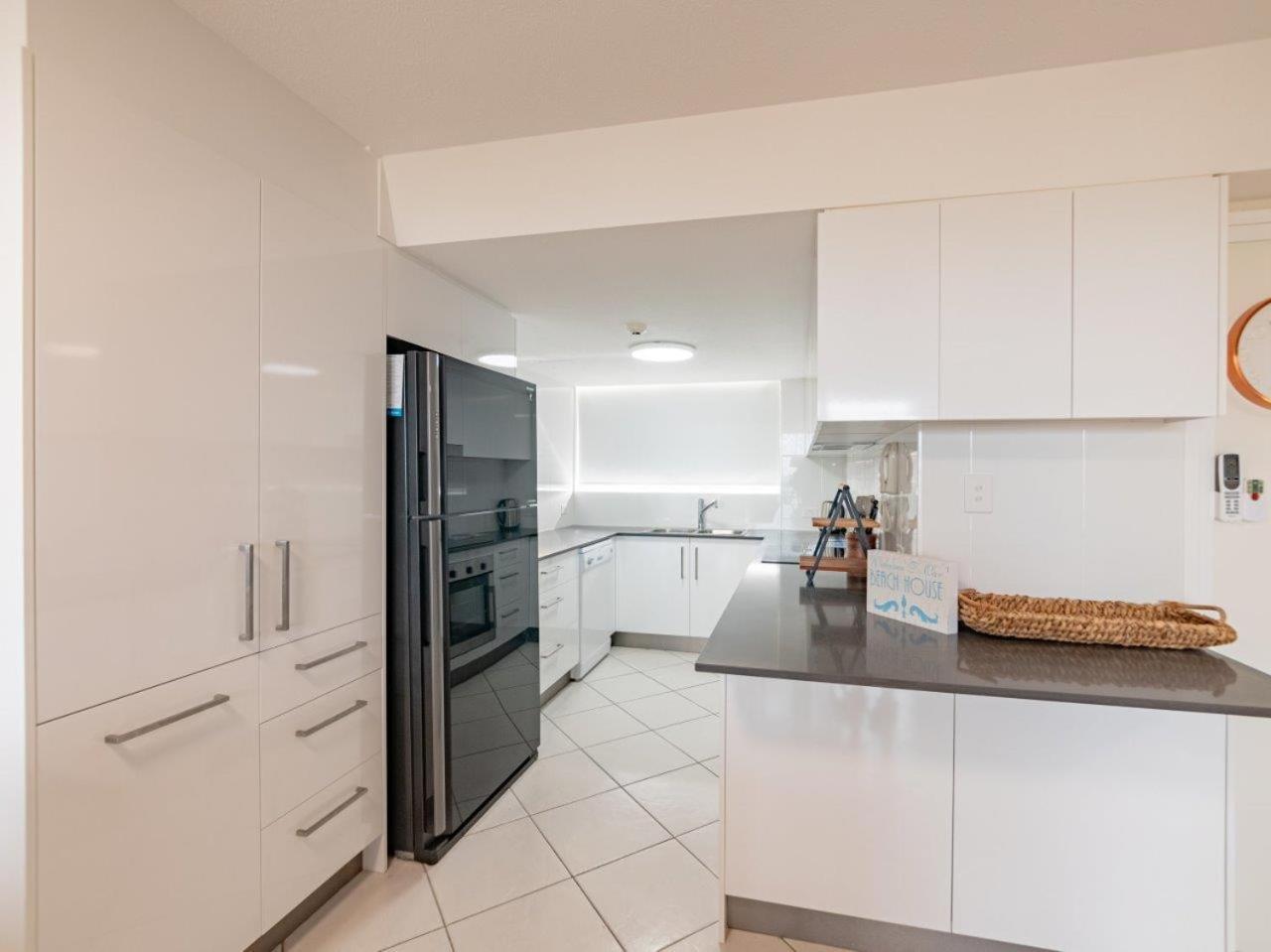 גולד קוסט Crystal Beachfront Apartments מראה חיצוני תמונה