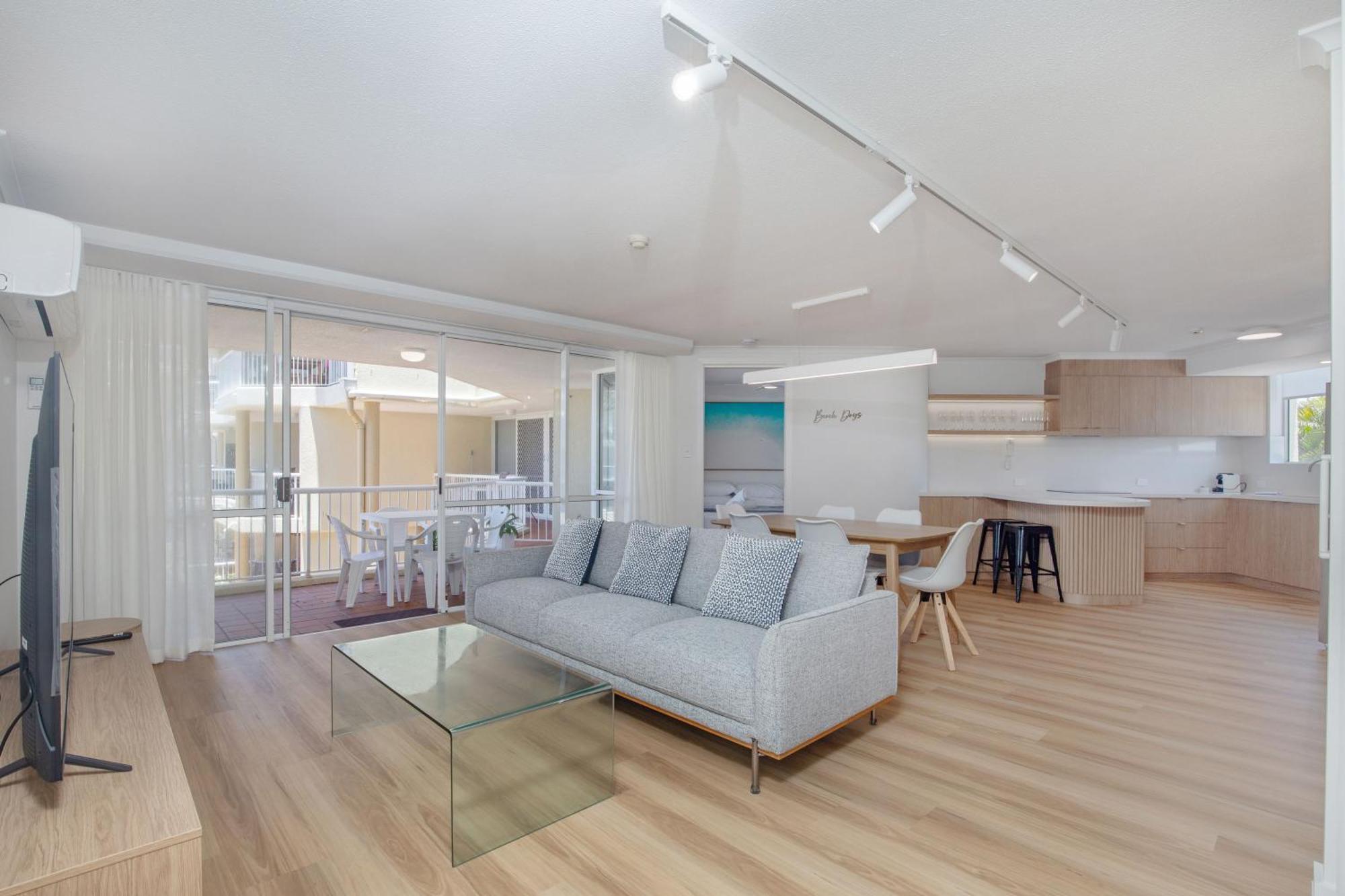 גולד קוסט Crystal Beachfront Apartments מראה חיצוני תמונה