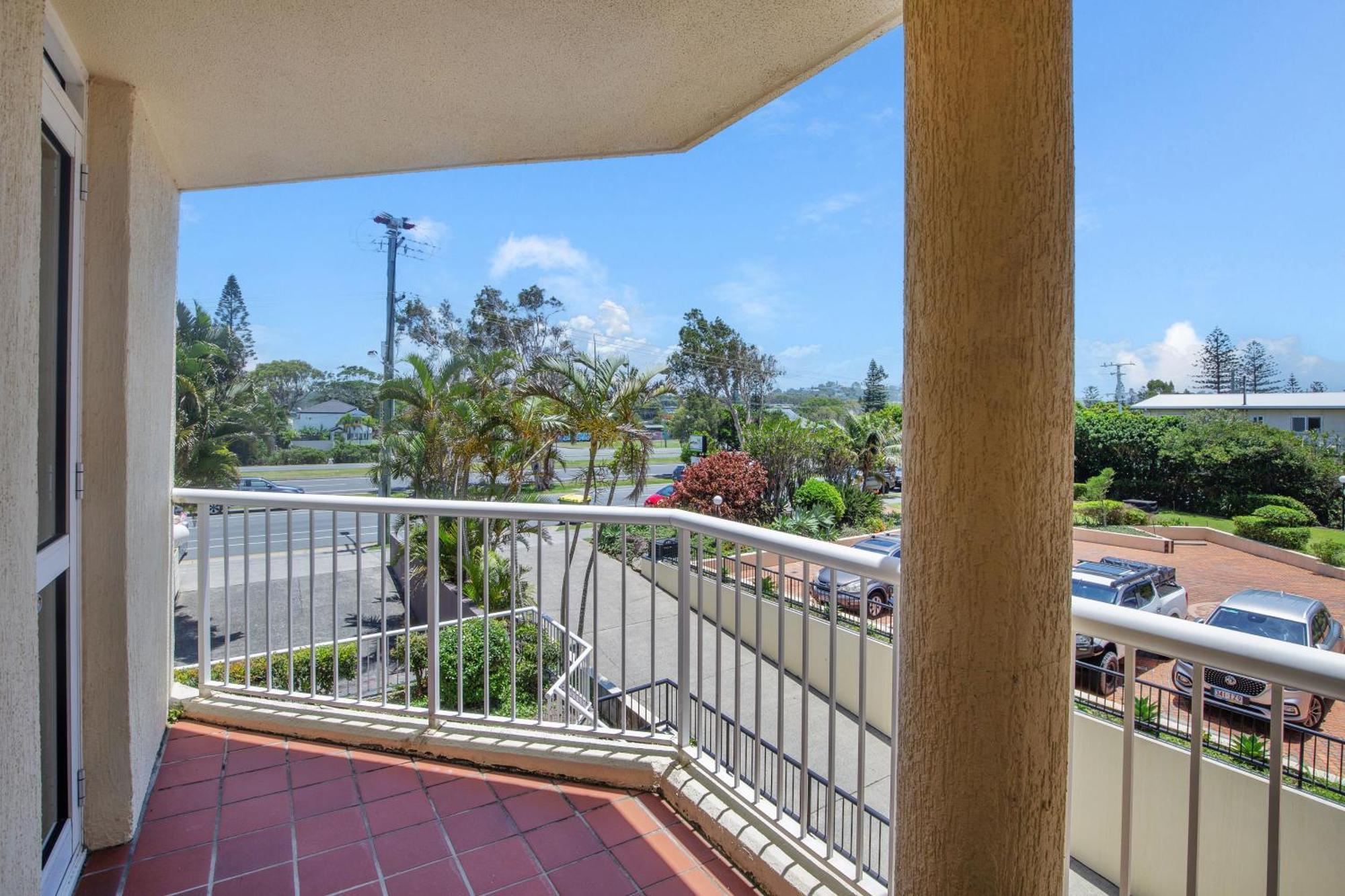גולד קוסט Crystal Beachfront Apartments מראה חיצוני תמונה