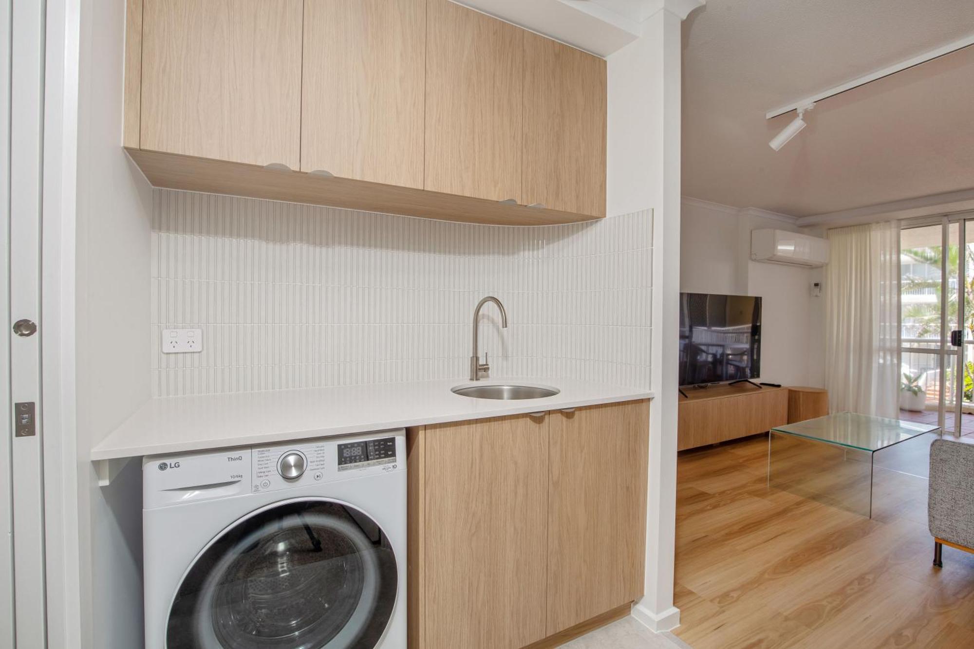 גולד קוסט Crystal Beachfront Apartments מראה חיצוני תמונה