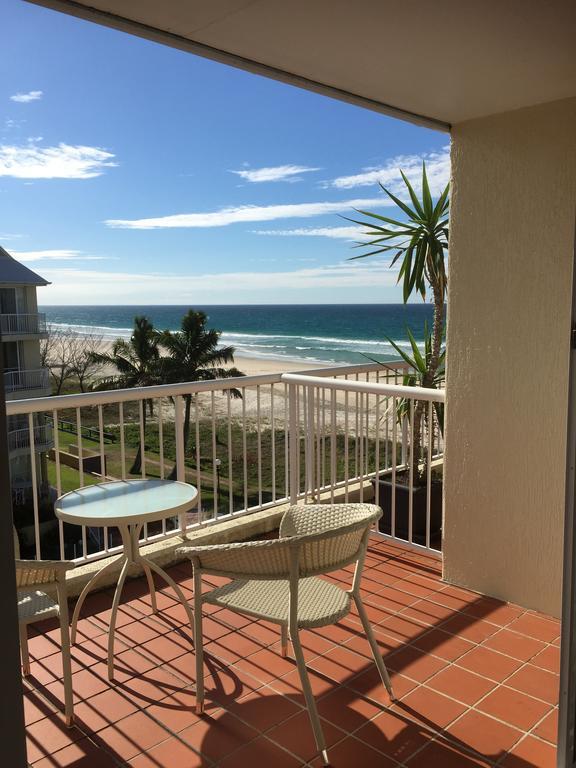 גולד קוסט Crystal Beachfront Apartments מראה חיצוני תמונה