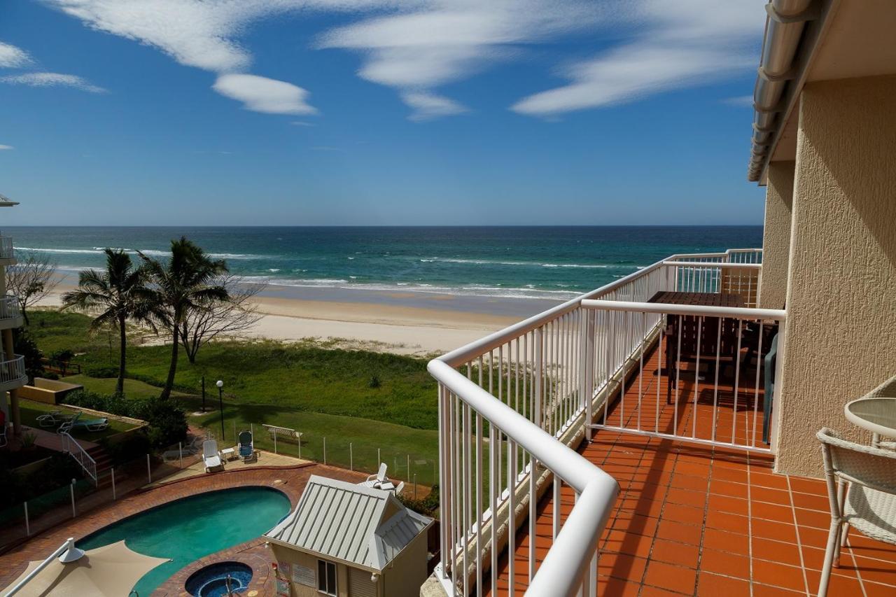גולד קוסט Crystal Beachfront Apartments מראה חיצוני תמונה